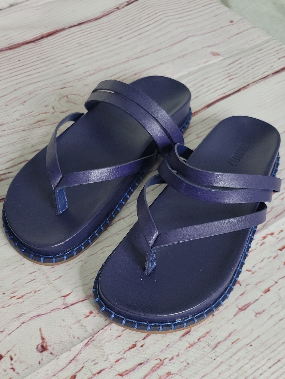 SCHULTZ Rania Navy Leather Strappy Thong Sandals Women's Size 8